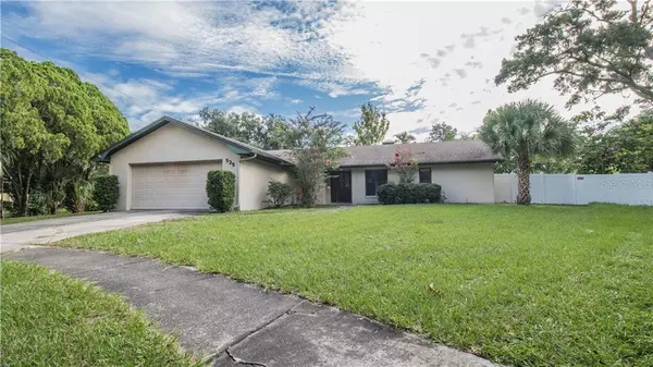 Lakeland, FL 33803,525 QUEENS CT