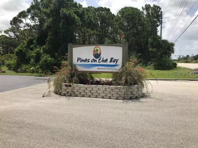 Englewood, FL 34224,7041 PINEBAY BLVD