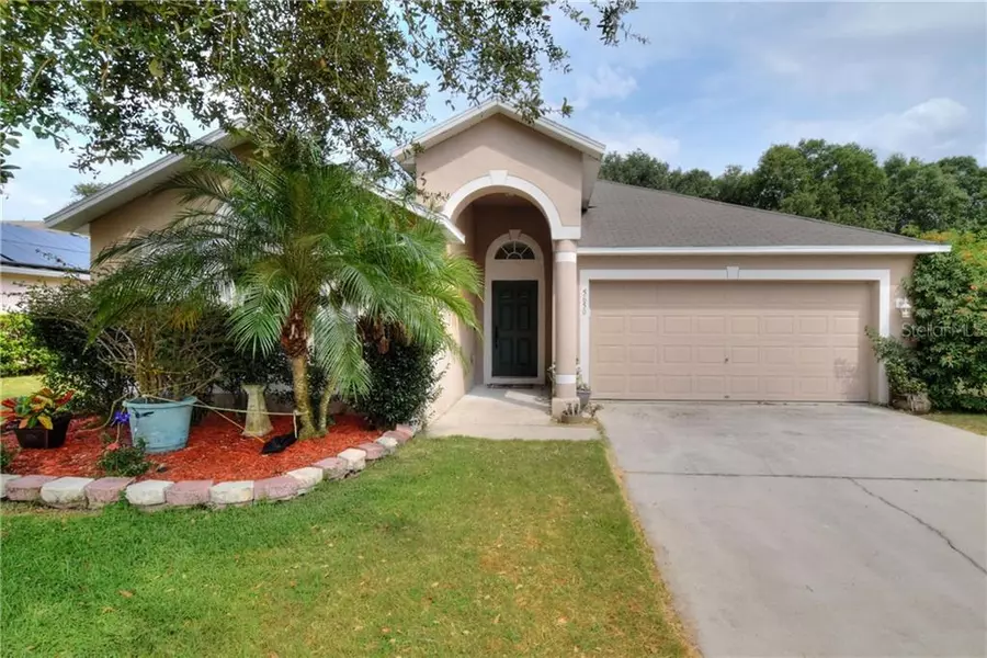 5650 OAKWOOD KNOLL DR, Lakeland, FL 33811