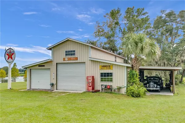 Lakeland, FL 33810,1120 COUNTRY OAKS LN