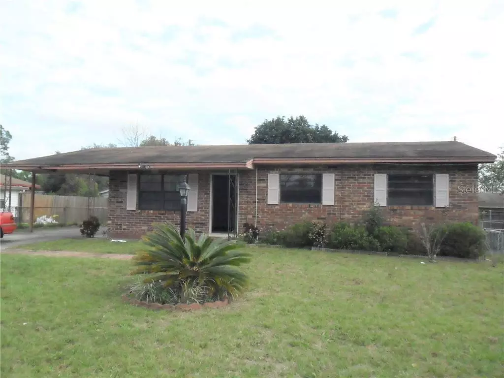 Lakeland, FL 33810,951 JANE CT