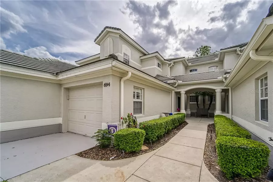 694 GRASSLANDS VILLAGE CIR #694, Lakeland, FL 33803