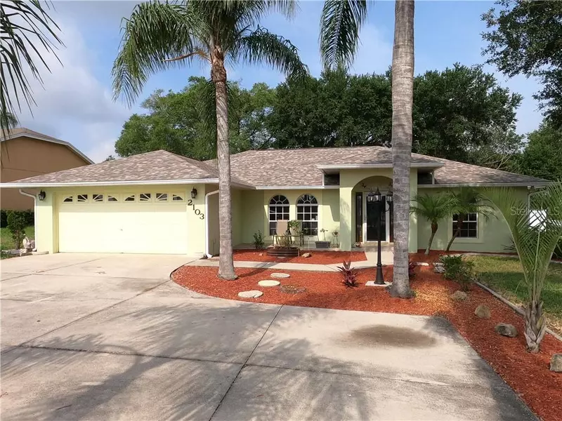 2103 W DAUGHTERY RD, Lakeland, FL 33810