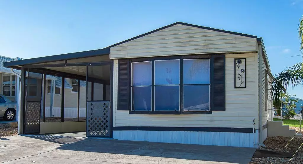 251 PATTERSON RD #F17, Haines City, FL 33844