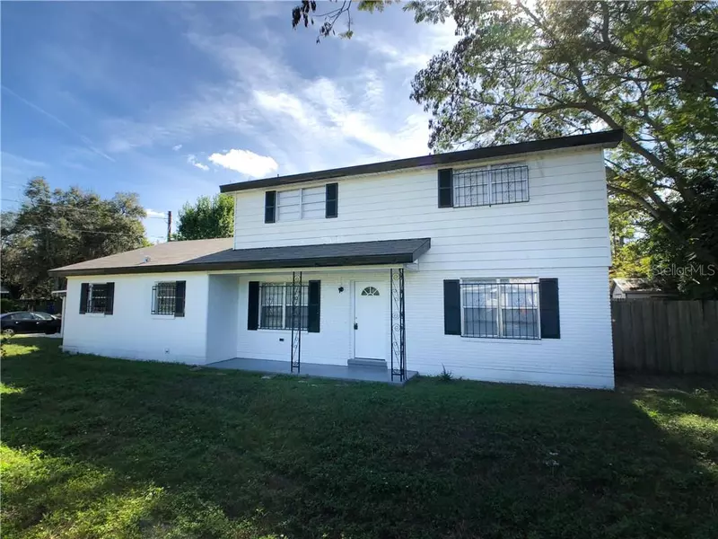 330 AVENUE G SE, Winter Haven, FL 33880