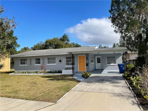 890 4TH ST SE, Winter Haven, FL 33880