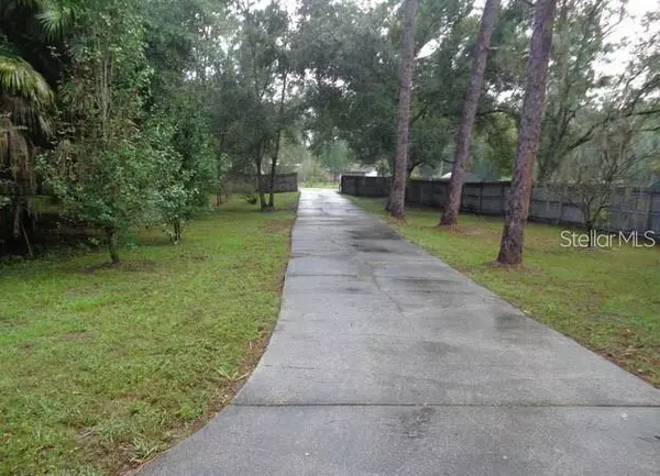 Lakeland, FL 33809,2020 TRAILSWOOD PATH