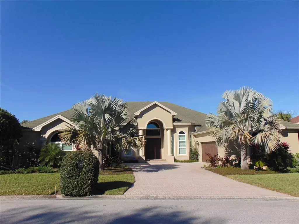 Lakeland, FL 33813,715 HANOVER CT