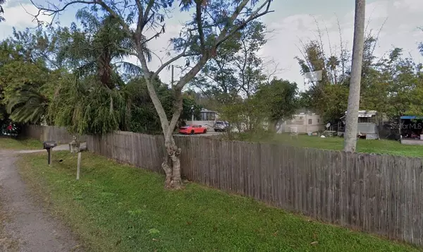 4533 & 4547 PALOVERDE DR, New Port Richey, FL 34652