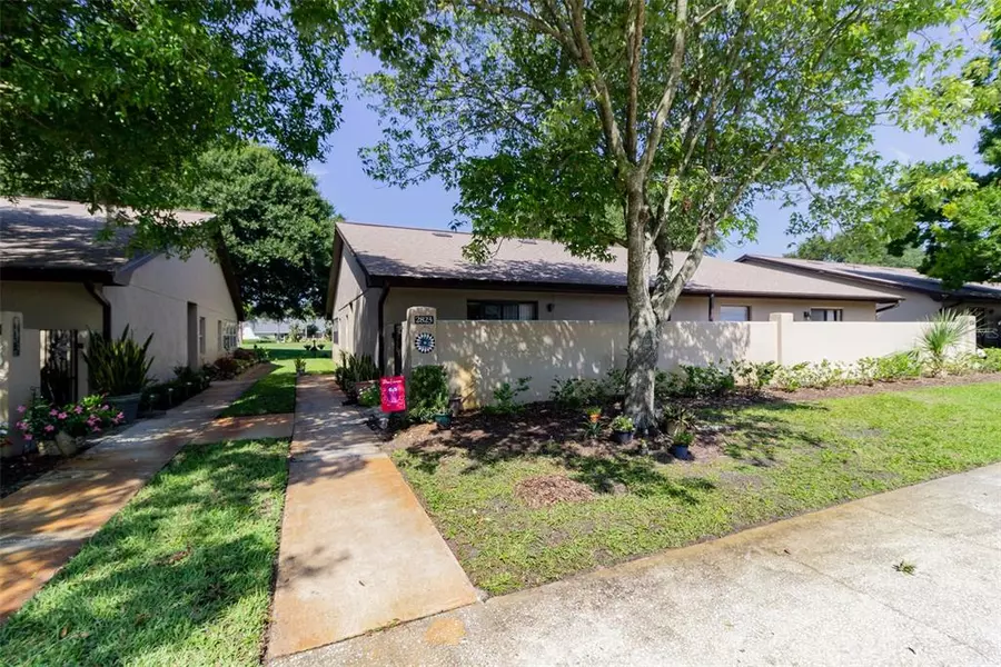 2823 WINGFOOT CT, Winter Haven, FL 33884