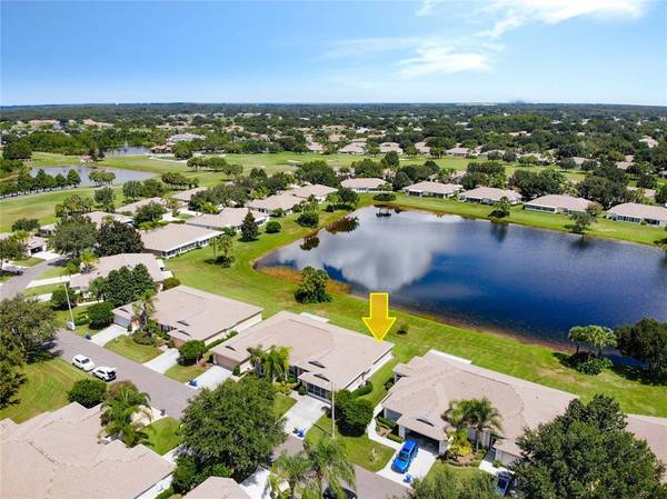 2312 BROOKFIELD GREENS CIR #61, Sun City Center, FL 33573