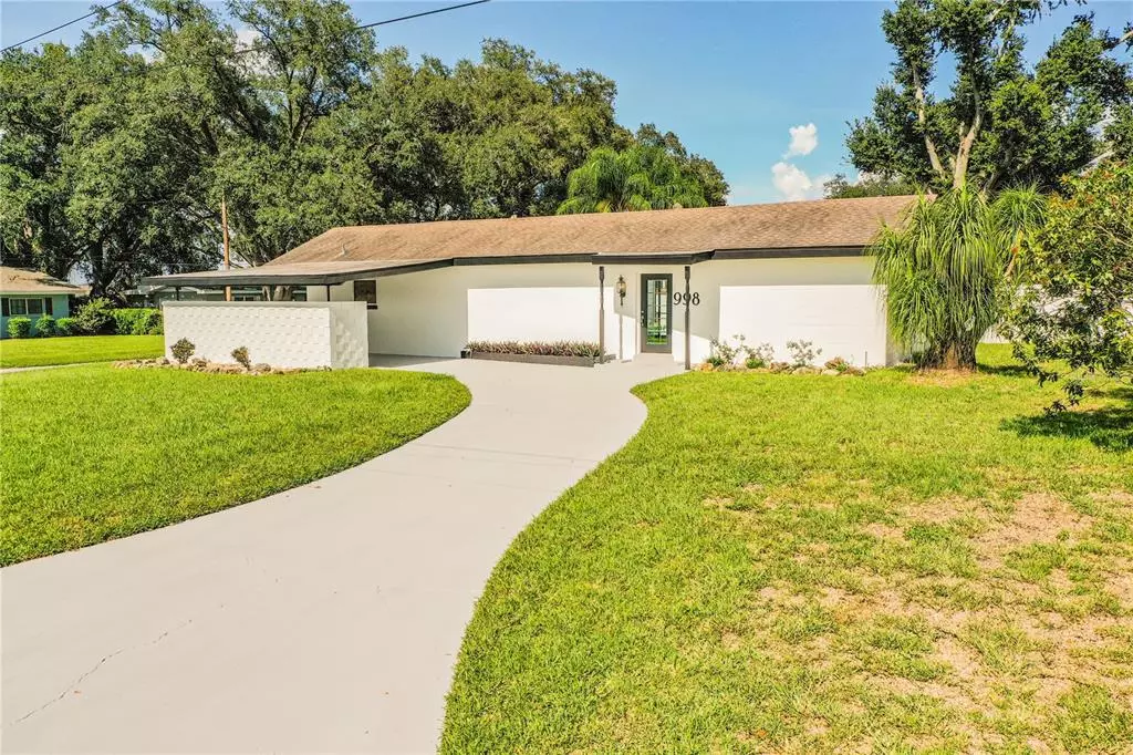 Winter Haven, FL 33881,998 14TH ST NE