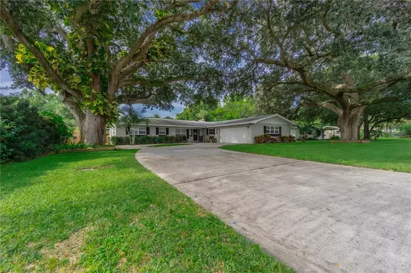 714 AVENUE O SE, Winter Haven, FL 33880