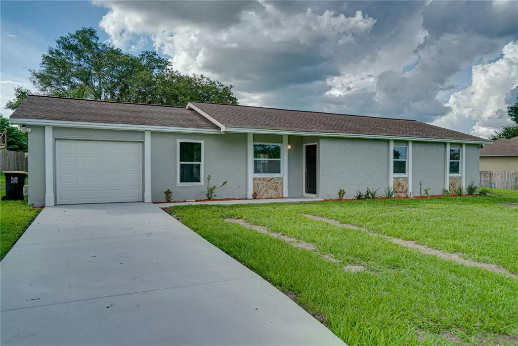 Lakeland, FL 33810,8155 SHADYWOOD CT