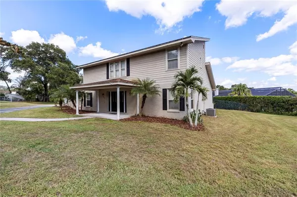 Lakeland, FL 33813,934 FAIRLINGTON DR