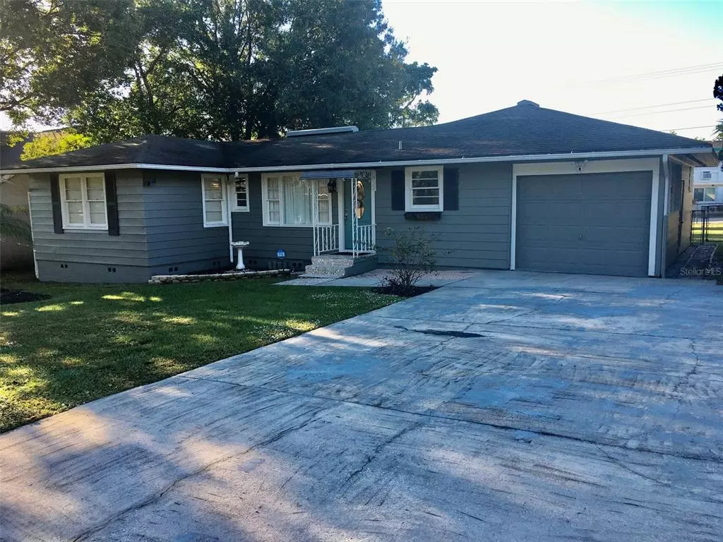 Lakeland, FL 33805,821 CHANNING RD