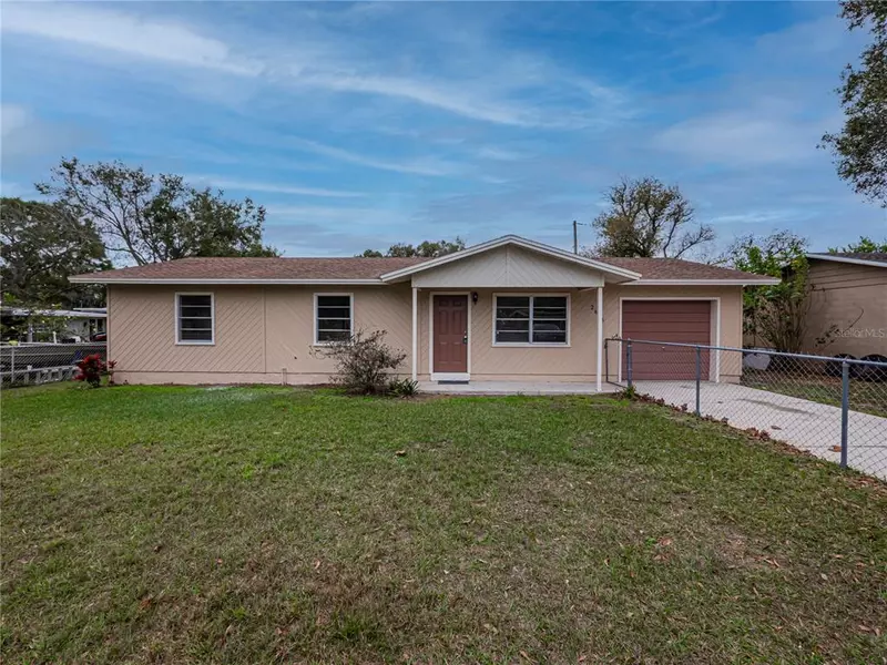 2613 FOWLER AVE, Auburndale, FL 33823