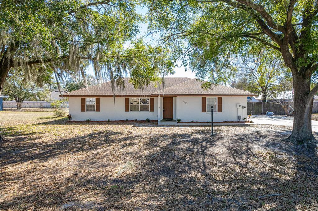 1427 COVEY CIR N, Lakeland, FL 33809
