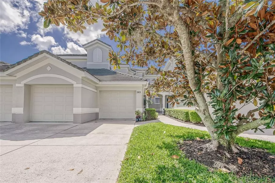 583 GRASSLANDS VILLAGE CIR #583, Lakeland, FL 33803