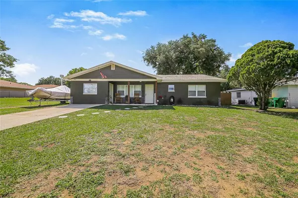 916 EDMUND AVE, Dundee, FL 33838