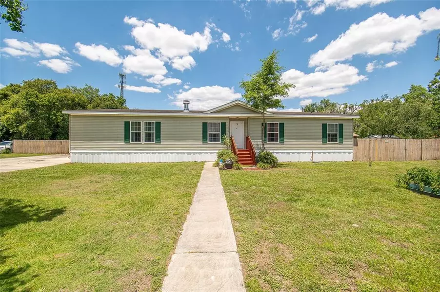 3316 OAKLAND RD N, Lakeland, FL 33801