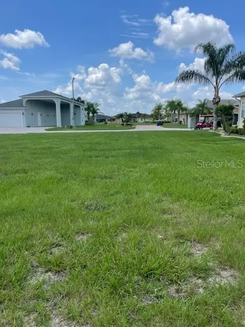 Polk City, FL 33868,715 TEABERRY TRL