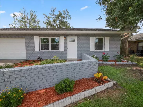 Lakeland, FL 33812,2217 EASTMEADOWS CT