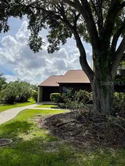 Lakeland, FL 33813,411 MARKET SQ E
