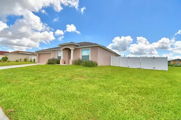 Davenport, FL 33837,1304 CONCH KEY LN