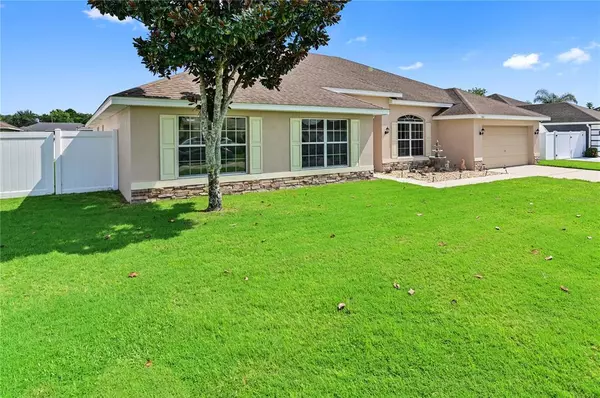 Auburndale, FL 33823,1601 DOVES VIEW CIR