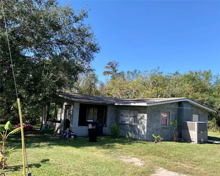 210 9TH ST W, Zolfo Springs, FL 33890