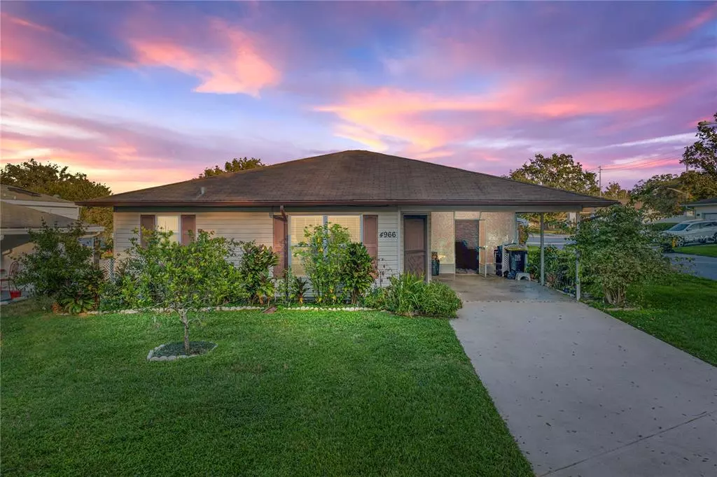 Lakeland, FL 33811,4966 COLONNADES CIR W