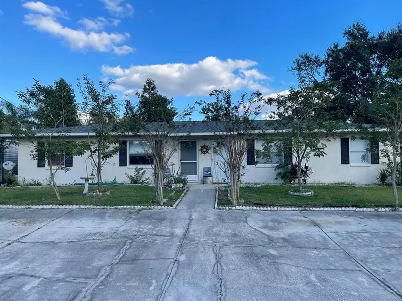 341 HONEY BEE LN, Polk City, FL 33868