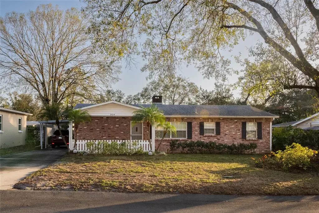 Lakeland, FL 33803,904 BONNIE DR