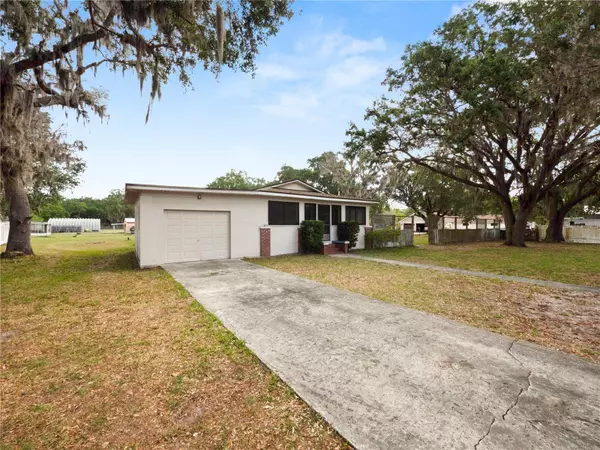 Lakeland, FL 33811,2607 OLD MEDULLA RD