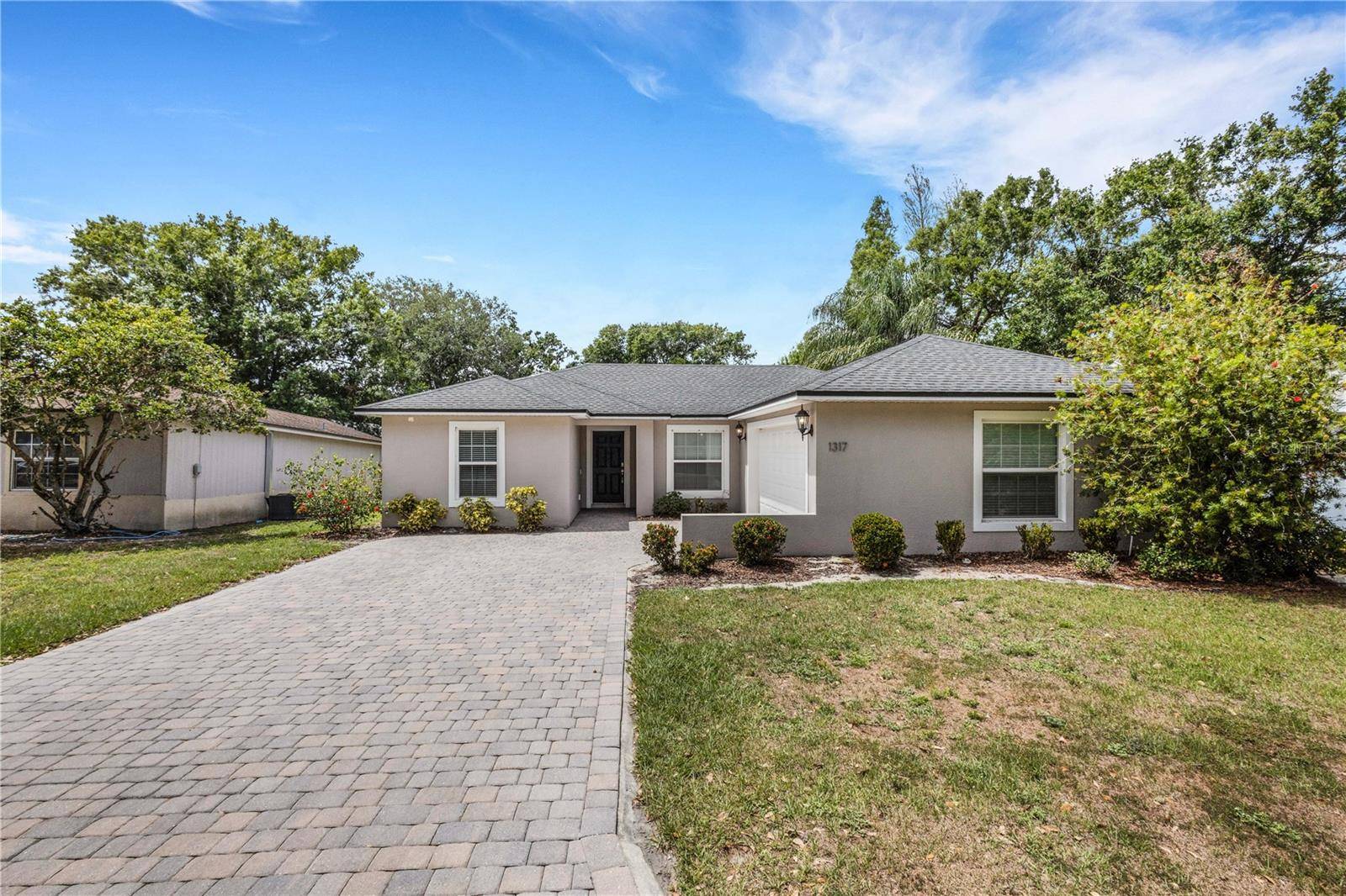 1317 HONEYTREE LN E, Lakeland, FL 33801