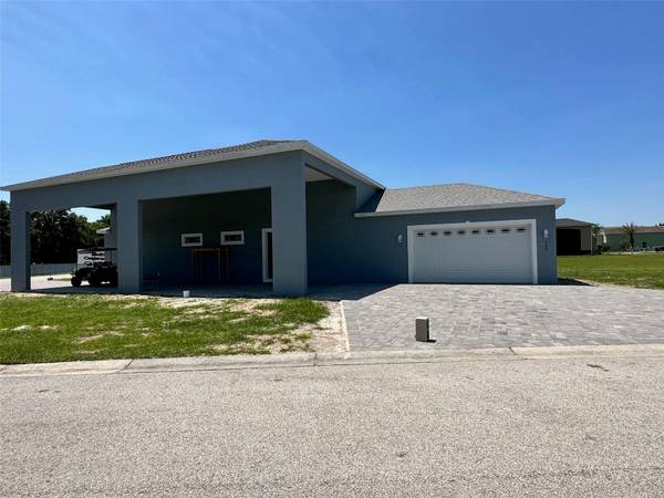 303 NOLANE LN, Polk City, FL 33868