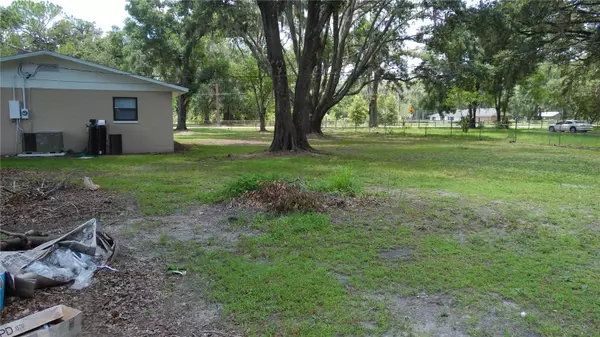 Lakeland, FL 33810,4205 SHADY OAK DR E