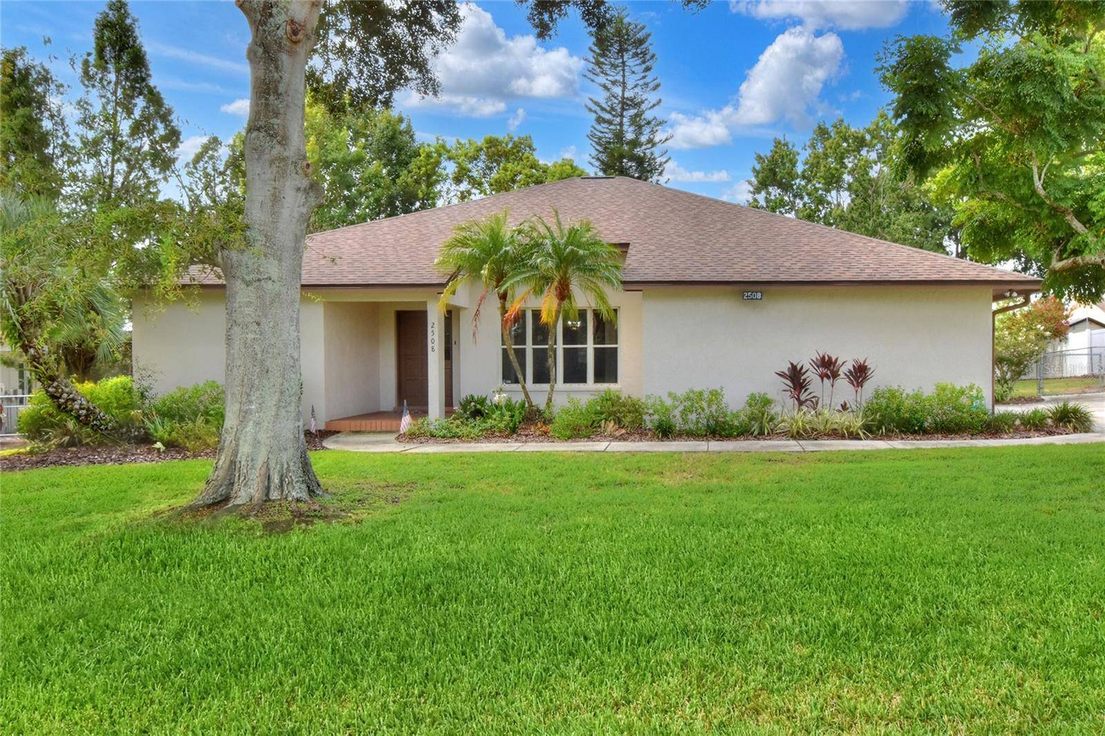 2508 ROSLYN LN, Lakeland, FL 33812