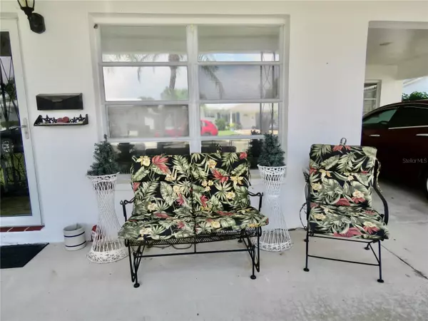 Pinellas Park, FL 33782,9920 39TH ST N #3