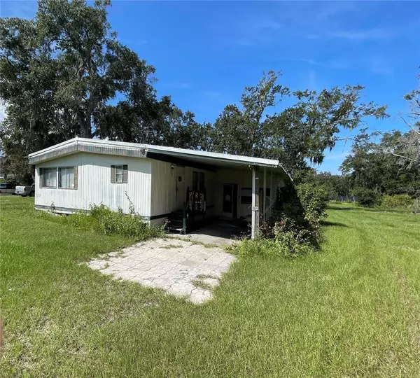 Mulberry, FL 33860,201 W CESARA DR