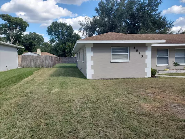 Lakeland, FL 33809,5825 GIBSON SHORES