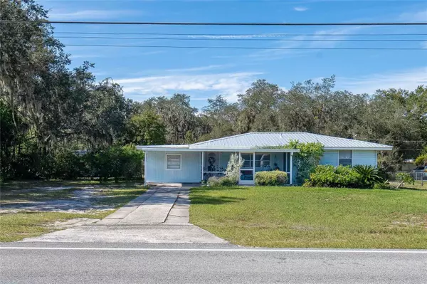 8120 N SOCRUM LOOP RD,  Lakeland,  FL 33809