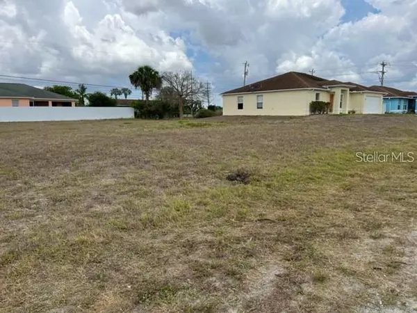 Cape Coral, FL 33909,2314 NE 24 AVE E