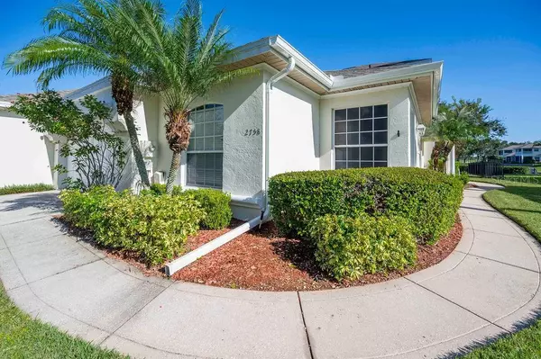 2758 PRESTWICK DR,  Lakeland,  FL 33803