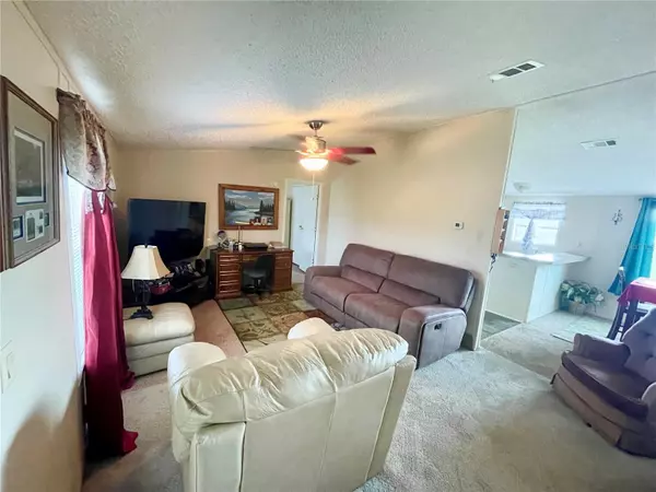 Lakeland, FL 33810,5237 MEADOW GROVE TRL