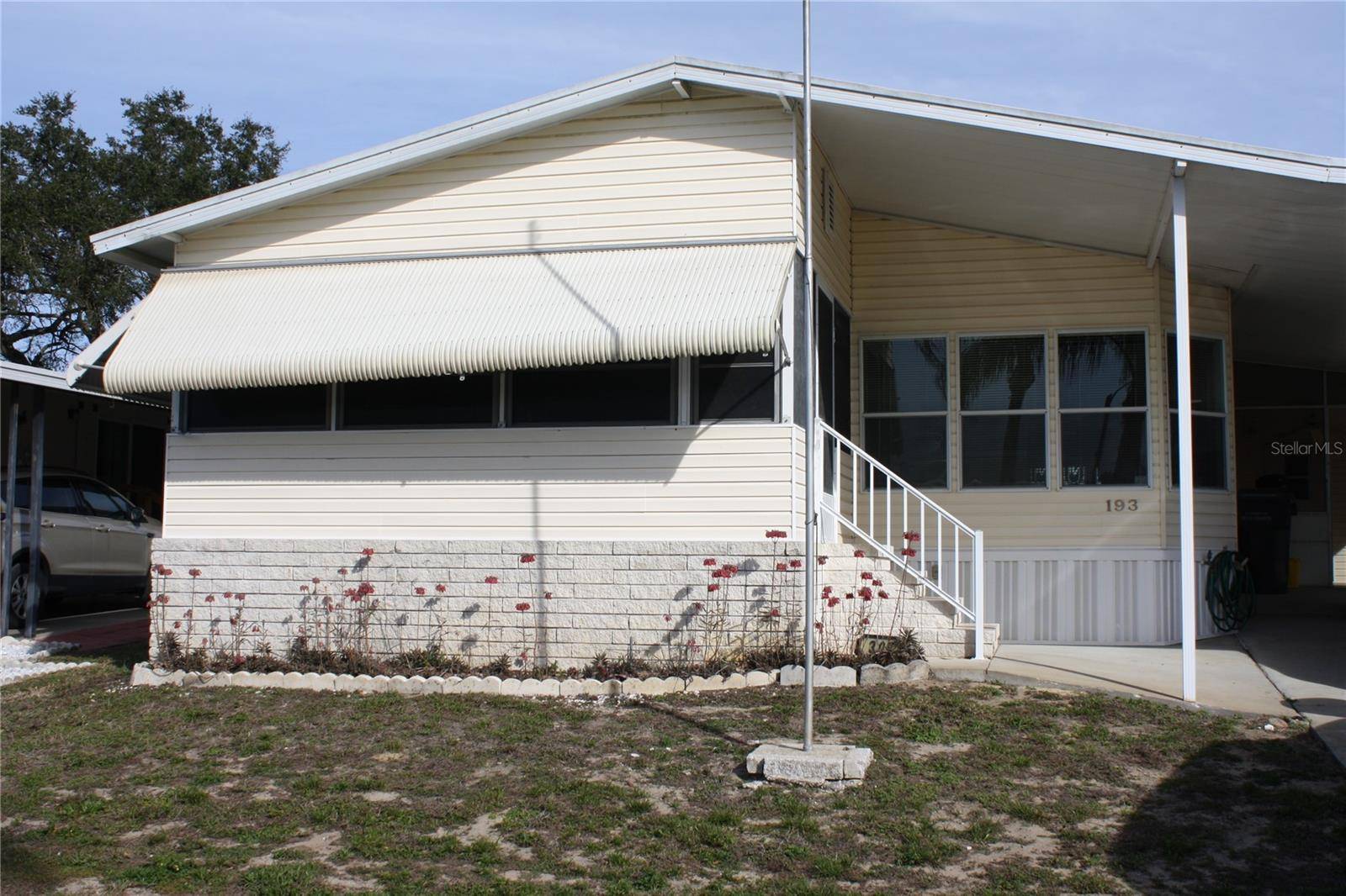 Lake Wales, FL 33898,305 EDGEWOOD BLVD