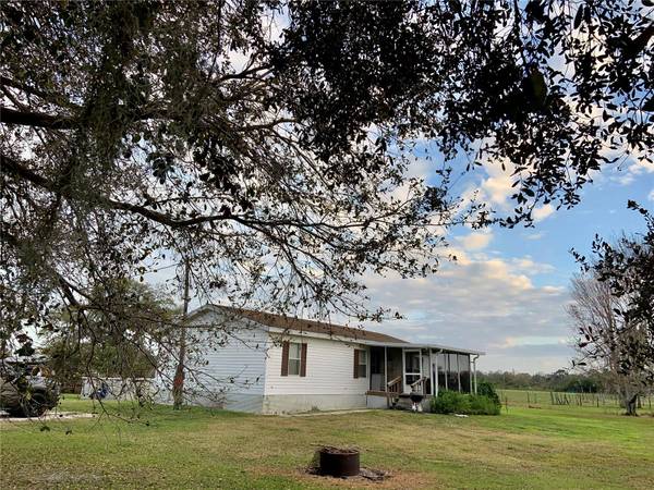 922 N HOLLANDTOWN RD, Wauchula, FL 33873