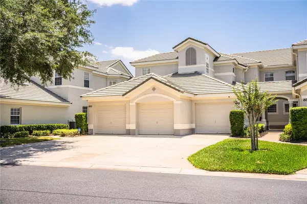 609 GRASSLANDS VILLAGE CIR #609, Lakeland, FL 33803