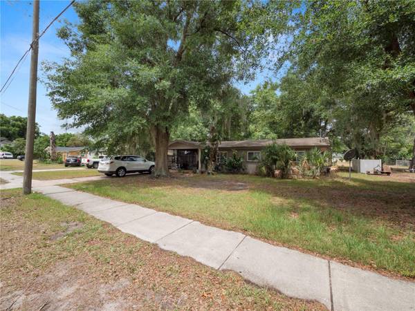 806 S ORANGE AVE, Fort Meade, FL 33841